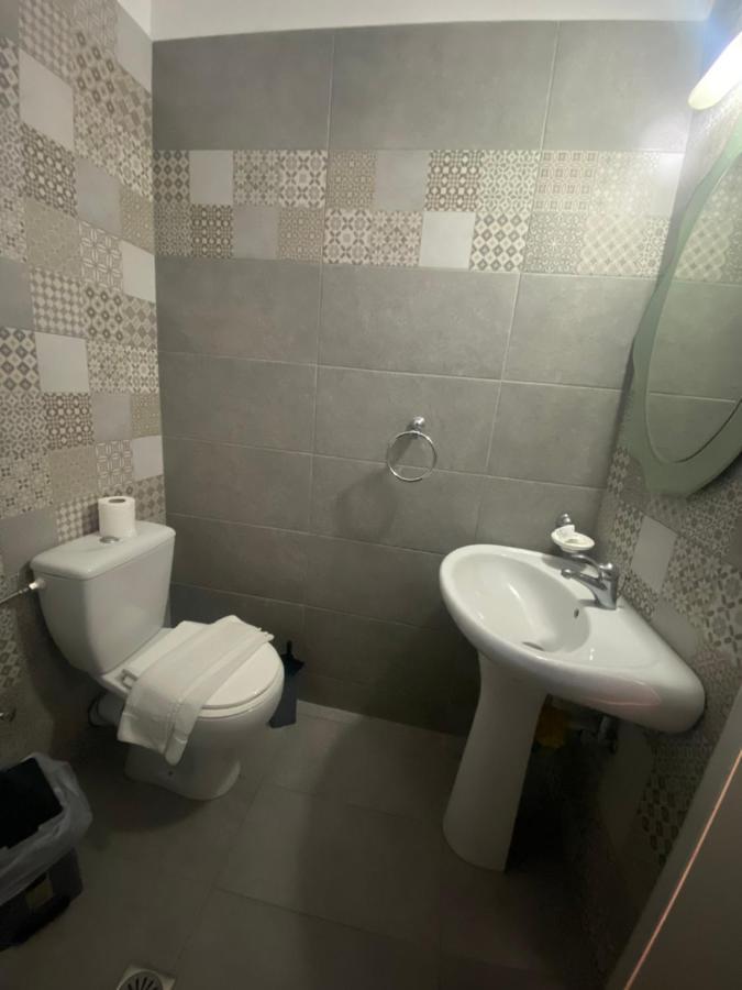 Aeolos Apartments Akrotiri  Exterior photo